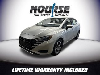 New 2025 Nissan Versa SV w/ Trunk Package image 1