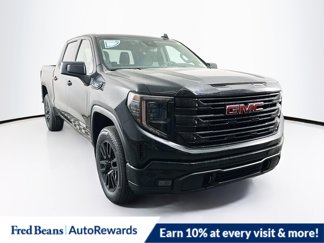 New 2025 GMC Sierra 1500 Elevation image 1