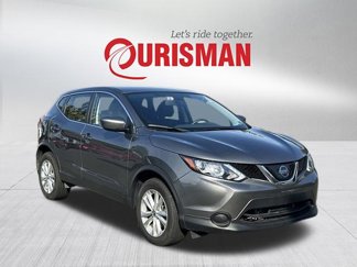 Used 2019 Nissan Rogue Sport S w/ Appearance Package image 1