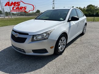Used 2013 Chevrolet Cruze LS image 1