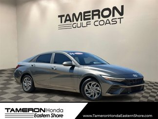 Used 2024 Hyundai Elantra SEL video 1