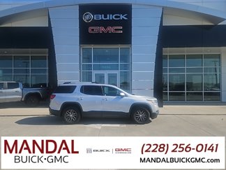 Used 2017 GMC Acadia SLT image 1