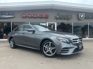 Used 2017 Mercedes-Benz E 300 4MATIC image 1