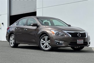 Used 2013 Nissan Altima 3.5 SL w/ Technology Pkg image 1