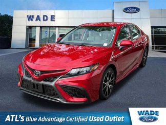 Used 2021 Toyota Camry SE image 1