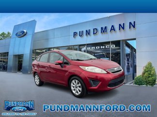 Used 2013 Ford Fiesta SE image 1