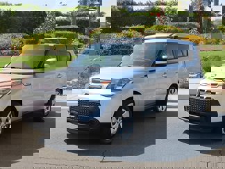 Used 2015 Kia Soul image 1