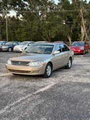 Used 2001 Toyota Avalon XL image 1
