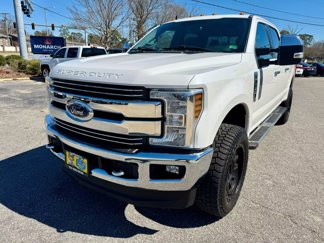 Used 2019 Ford F250 Lariat w/ Chrome Package image 1