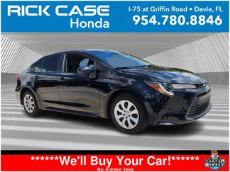 Used 2023 Toyota Corolla LE image 1