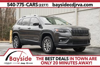 Used 2019 Jeep Cherokee Latitude Plus w/ Cold Weather Group image 1