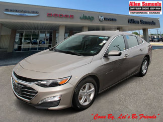 Used 2022 Chevrolet Malibu LT image 1