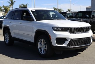 New 2025 Jeep Grand Cherokee Laredo X w/ Luxury Tech Group I image 1