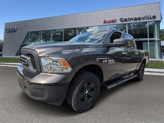 Used 2018 RAM 1500 Classic SLT image 1