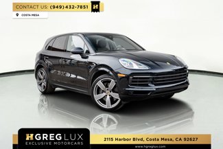 Used 2023 Porsche Cayenne Platinum Edition image 1