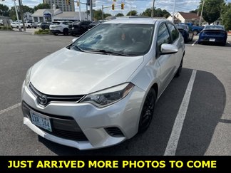 Used 2015 Toyota Corolla LE image 1