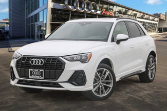 Used 2022 Audi Q3 2.0T Premium w/ Black Optic Sport Package image 1