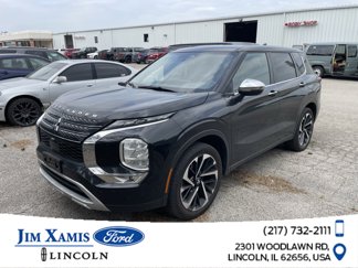Used 2022 Mitsubishi Outlander SE image 1