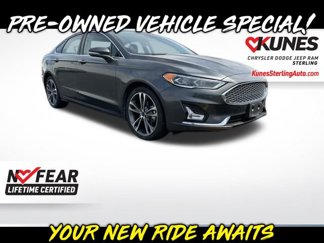 Used 2020 Ford Fusion Titanium image 1