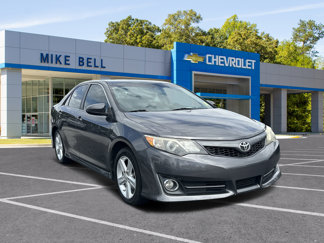Used 2013 Toyota Camry SE image 1