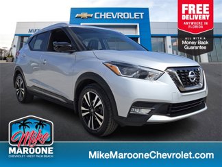 Used 2019 Nissan Kicks SR w/ SR Premium Package image 1
