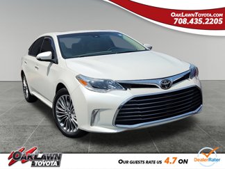 Used 2018 Toyota Avalon Limited image 1
