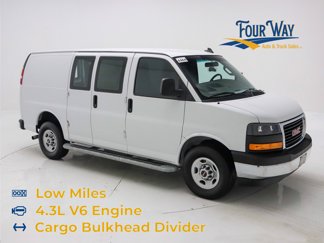 Used 2022 GMC Savana 2500 w/ Driver Convenience Package image 1