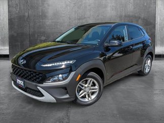 Used 2022 Hyundai Kona SE image 1