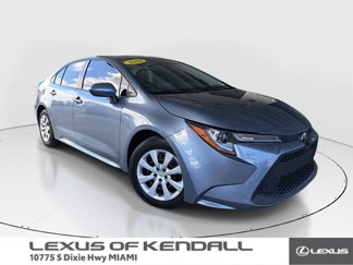 Used 2022 Toyota Corolla LE image 1