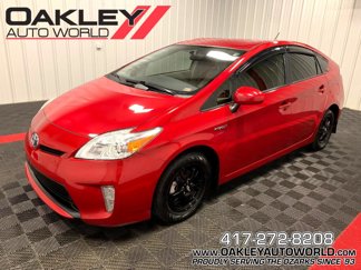 Used 2015 Toyota Prius Three image 1