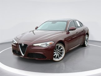 Used 2017 Alfa Romeo Giulia Sprint w/ Cold Weather Package image 1