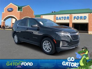 Used 2023 Chevrolet Equinox LT w/ Driver Convenience Package image 1
