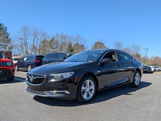 Used 2018 Buick Regal Preferred image 1