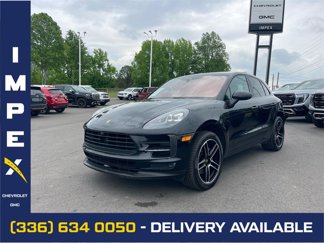 Used 2021 Porsche Macan S w/ Sport Chrono Package image 1