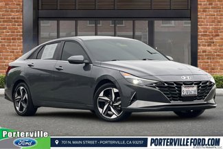 Used 2023 Hyundai Elantra Limited image 1