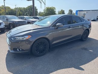 Used 2016 Ford Fusion SE w/ Equipment Group 202A image 1