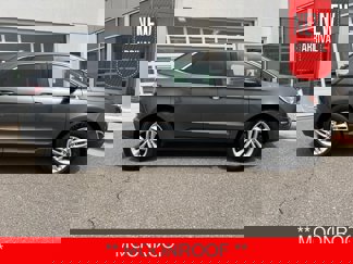 Used 2018 Ford Edge SEL image 1