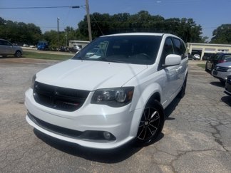 Used 2018 Dodge Grand Caravan SE image 1