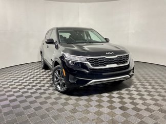 Used 2022 Kia Seltos LX image 1
