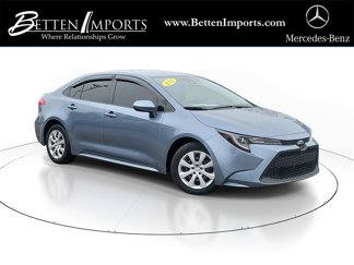 Used 2022 Toyota Corolla LE image 1