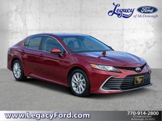 Used 2021 Toyota Camry LE image 1