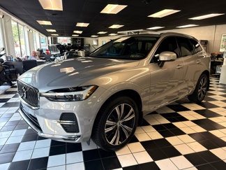 Used 2023 Volvo XC60 B5 Plus w/ Climate Package image 1