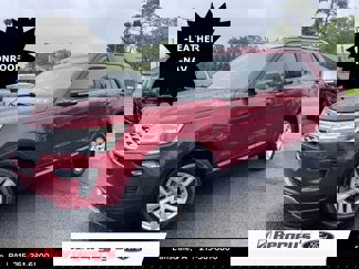 Used 2018 Ford Explorer XLT w/ Equipment Group 202A image 1