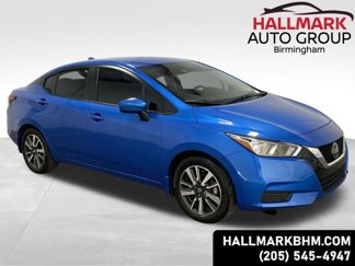 Used 2022 Nissan Versa SV image 1