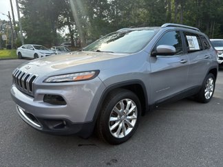 Used 2017 Jeep Cherokee Limited image 1