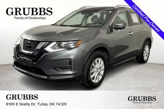 Used 2020 Nissan Rogue SV image 1