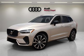 Used 2024 Volvo XC60 B5 Plus image 1