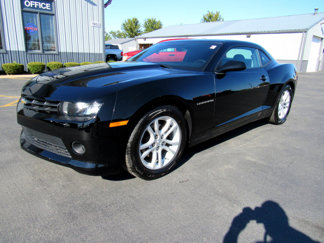 Used 2015 Chevrolet Camaro LT image 1
