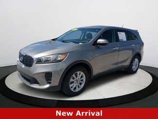 Used 2019 Kia Sorento LX image 1