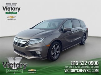 Used 2018 Honda Odyssey Touring image 1